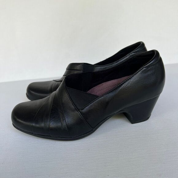 Clarks Loafers Size 7W Black Everyday Sugar Spice Heeled Leather 85140 - Picture 2 of 11
